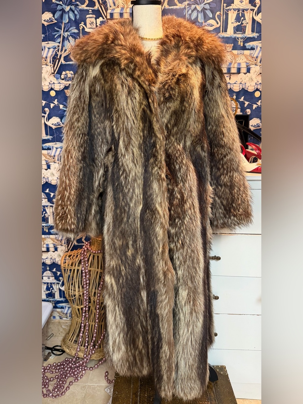 Revillon Saks Fifth Ave Full length Raccoon Fur coat. Size 6